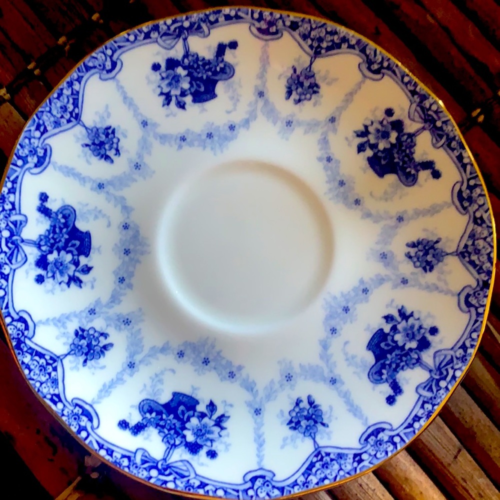 🔥🔥Duchess/Bone China/Made in England 426 # GENEVIEVE🔥🔥 - Picture 8 of 12